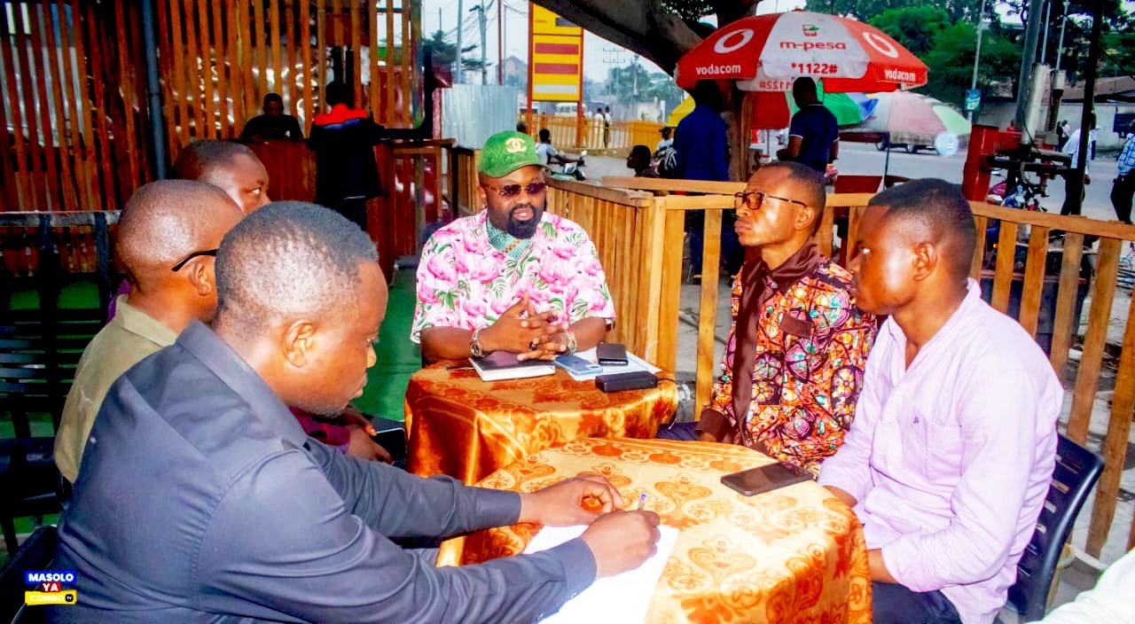 Kinshasa : Moïse Mbuyi « Petit TKS » mobilise les communicateurs de Tony Kanku Shiku, haut représentant du chef de l'État 