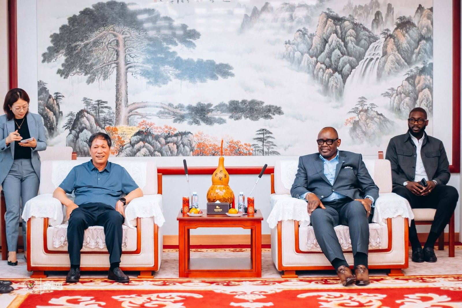 Coopération minière RDC–Chine : Louis Watum échange avec JCHX Mining sur de nouvelles opportunités d’investissement